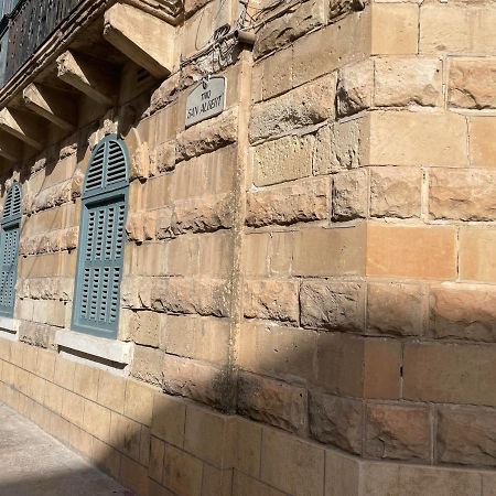 Parisio One Bedroom Maisonette In Sliema Eksteriør bilde
