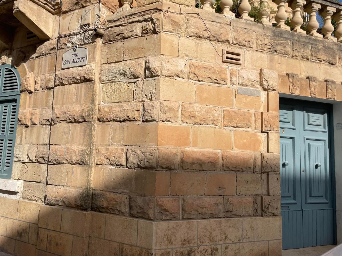 Parisio One Bedroom Maisonette In Sliema Eksteriør bilde